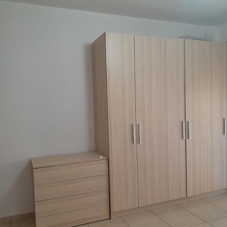 Comfy City Center Apartment Shkoder Ngoại thất bức ảnh