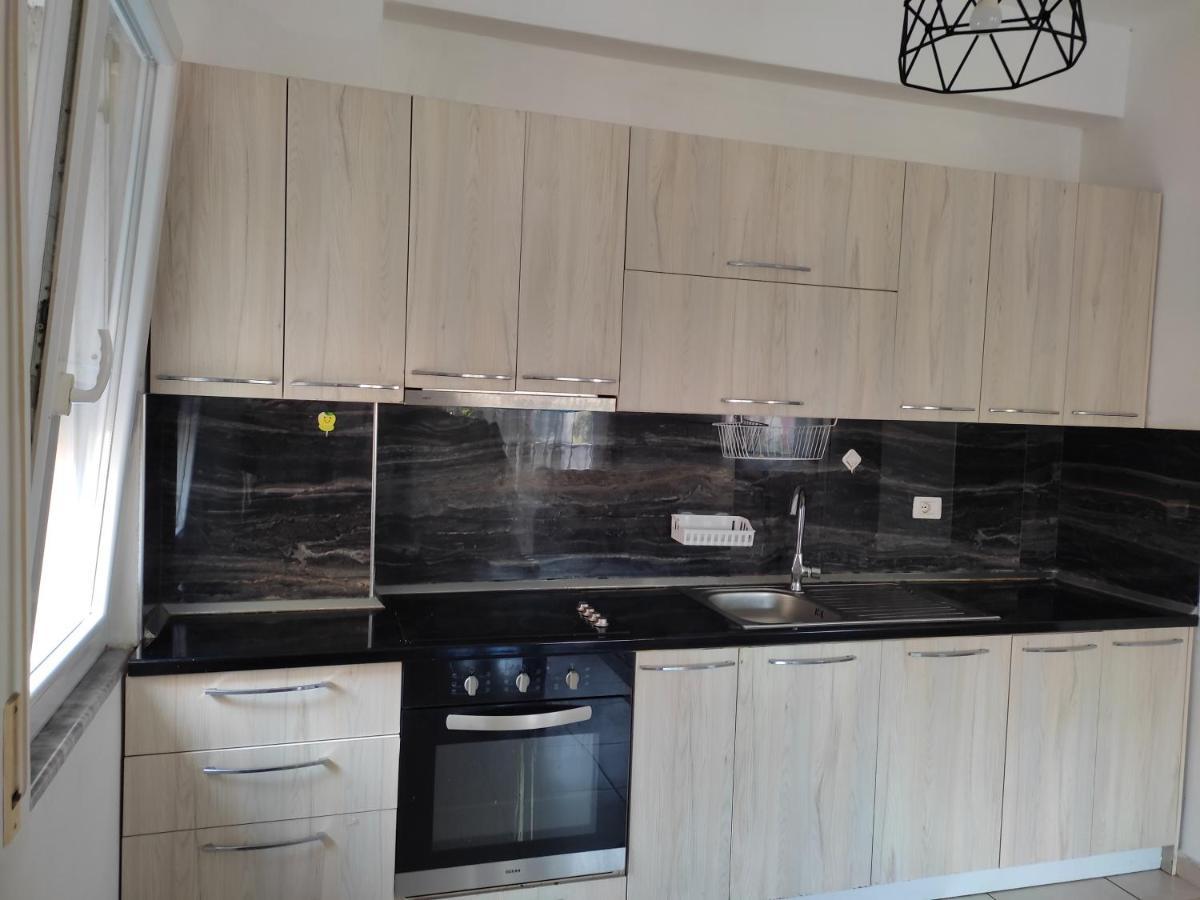 Comfy City Center Apartment Shkoder Ngoại thất bức ảnh